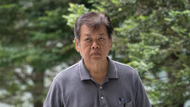 两度将排泄物倒在邻居家门口 男子被罚5000元