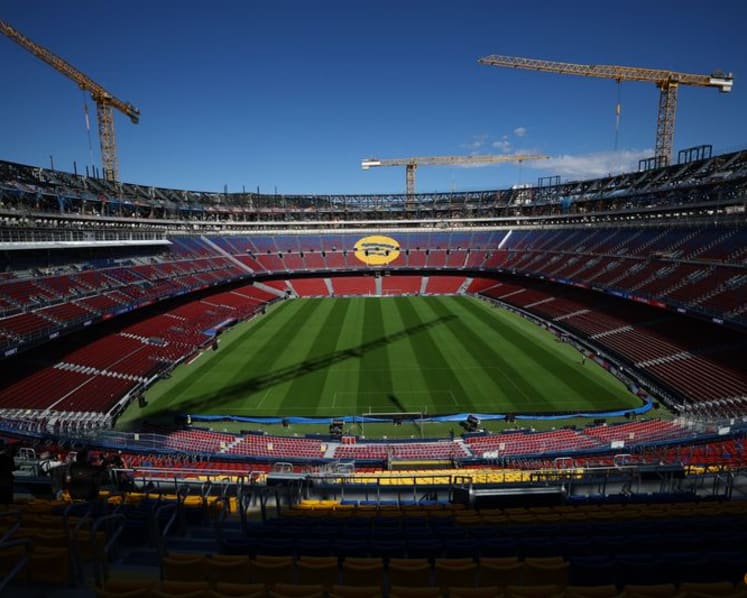 Barca left waiting for Camp Nou return after permit denied