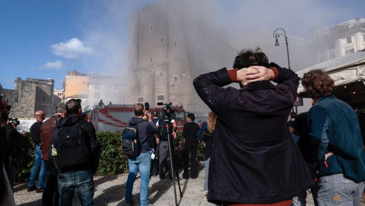 Medieval tower in central Rome collapses again during a rescue operation to save worker