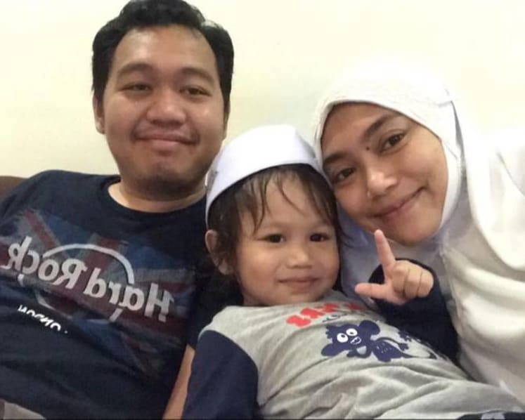 ‘Daddy, when are you coming home?’: How COVID-19 kept a young Malaysian family apart
