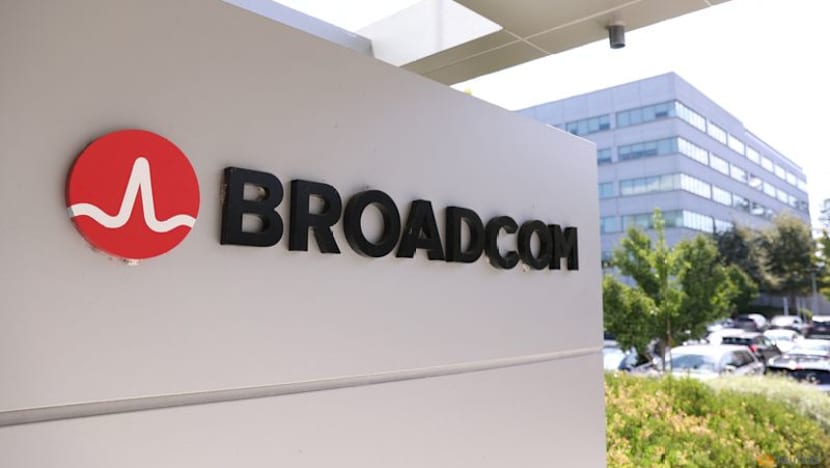 Broadcom sees dip in quarterly margins due to AI, shares fall ...