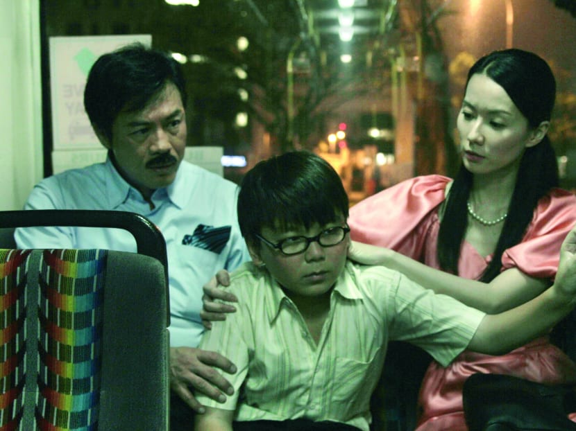 Zheng Ge Ping and Yvonne Lim play parents to Lim Chu Yeang in the 
TV adapation of Dave Chua’s Gone Case.