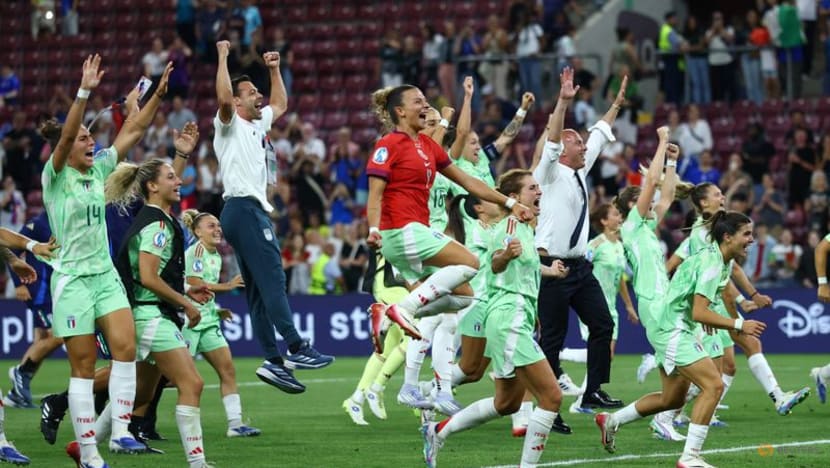 Girelli at the double as Italy strike late to reach Euro 2025 semi-finals Girelli at the double as Italy strike late to reach Euro 2025 semi-finals