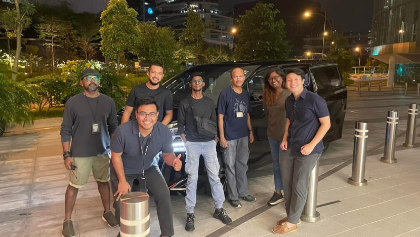 LAPORAN BERGAMBAR: Kru BERITAmediacorp sudah bersiap sedia untuk 'masuk Johor'!