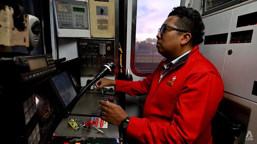 Kapten MRT imbau kenangan 30 tahun, sedang khidmat generasi pertama labuhkan tirai