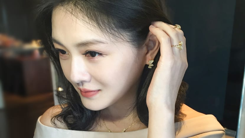 'Jika kalian rindu, simpan dalam hati': Abu jenazah Barbie Hsu tiba di Taiwan tanpa upacara perpisahan