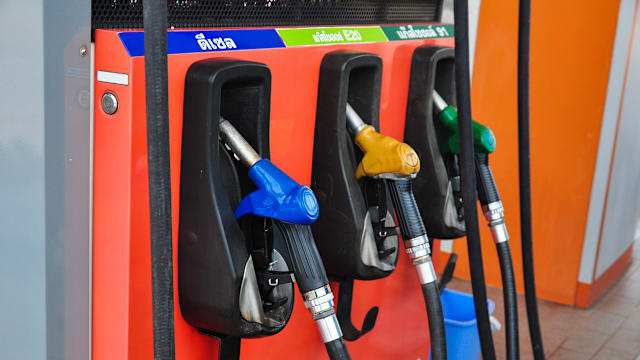 4月20日后  泰国政府计划限制加油站夜间营业