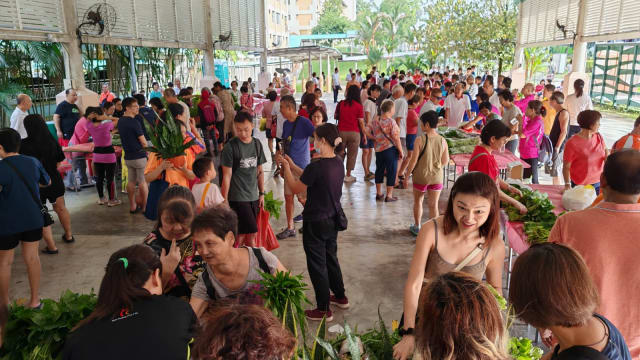 武吉班让种菜行善活动 募款捐赠洗肾中心