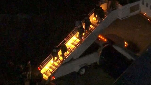 马杜罗夫妇抵达美国 预计明天在纽约联邦法院出庭