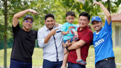 M'sian Chinese Man Adopted 3 Malay Boys 16 Years Ago & Raised Them Like His Own 