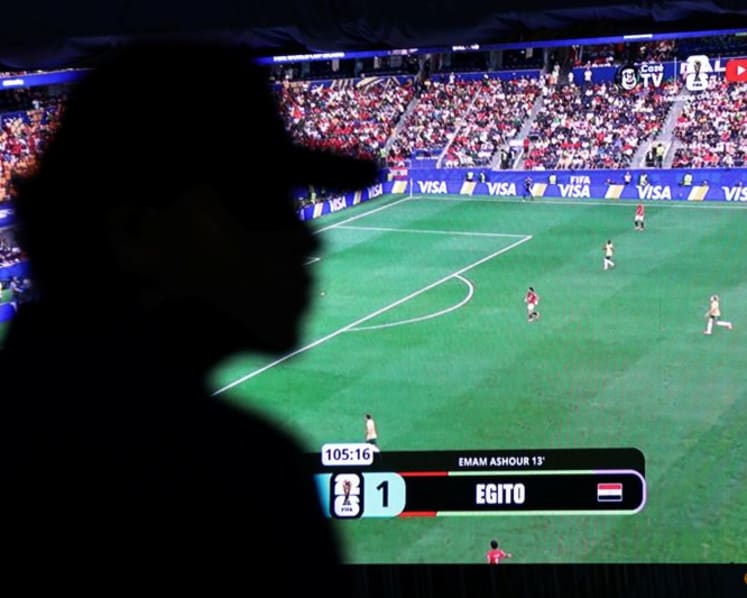 In soccer-crazy Brazil, streaming upstart pulls World Cup viewers from TV to YouTube