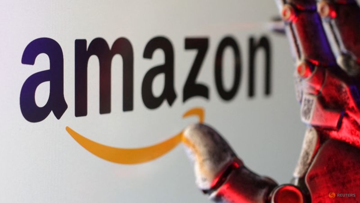 Amazon taps veteran Peter DeSantis to lead AI, chip and quantum push