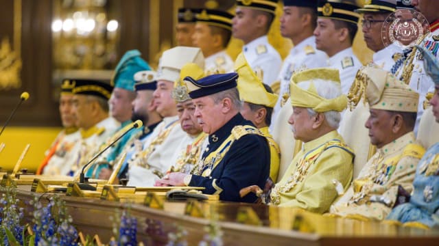 我国领导人致函祝贺依布拉欣登基 并邀请他到我国进行国事访问