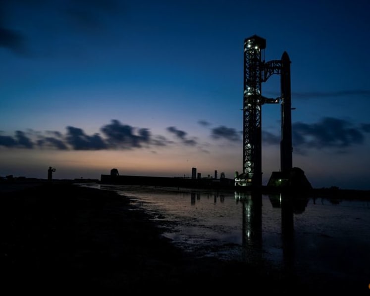 SpaceX moves Starship launch attempt to Thursday