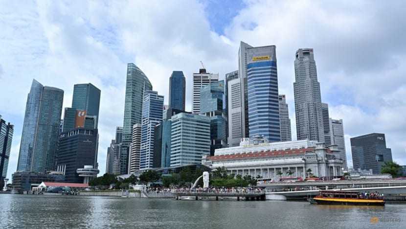 Economists cut Singapore’s 2023 growth forecast to 1%: MAS survey