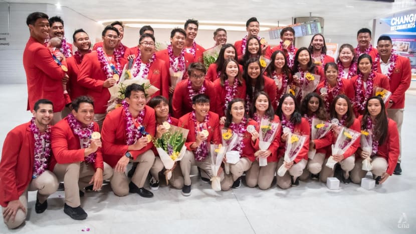Singapore's water polo teams receive 'heartwarming' reception on return from SEA Games Singapore's water polo teams receive 'heartwarming' reception on return from SEA Games