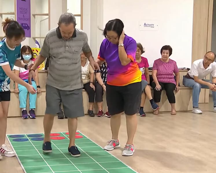 Rise in seniors living alone prompts social service agencies to boost support, rethink engagement