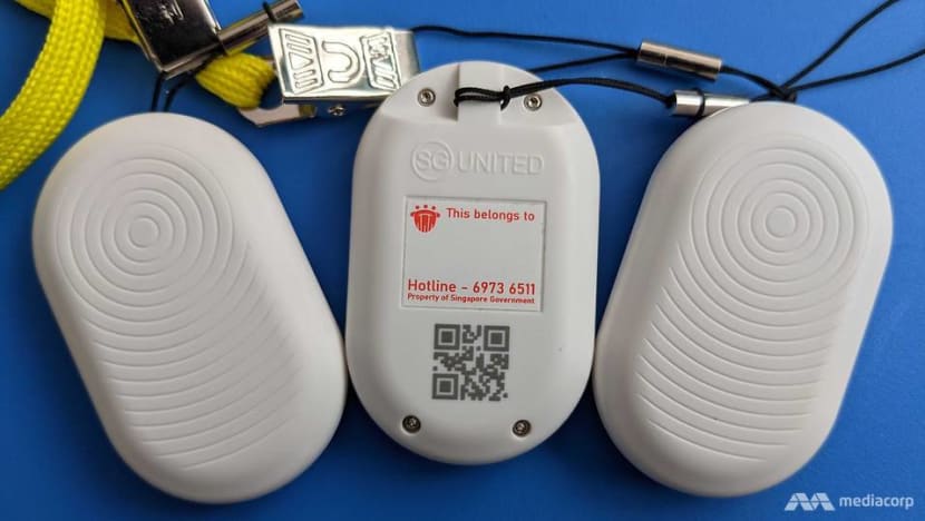 Healthcare worker fined for using niece's TraceTogether to check into malls, library while on leave of absence Healthcare worker fined for using niece's TraceTogether to check into malls, library while on leave of absence