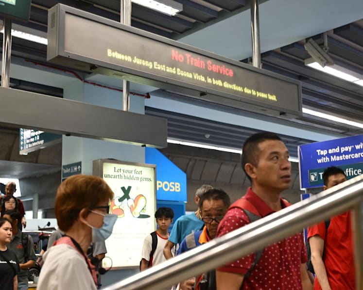 Public transport fares should not be linked to service levels and disruptions: Chee Hong Tat