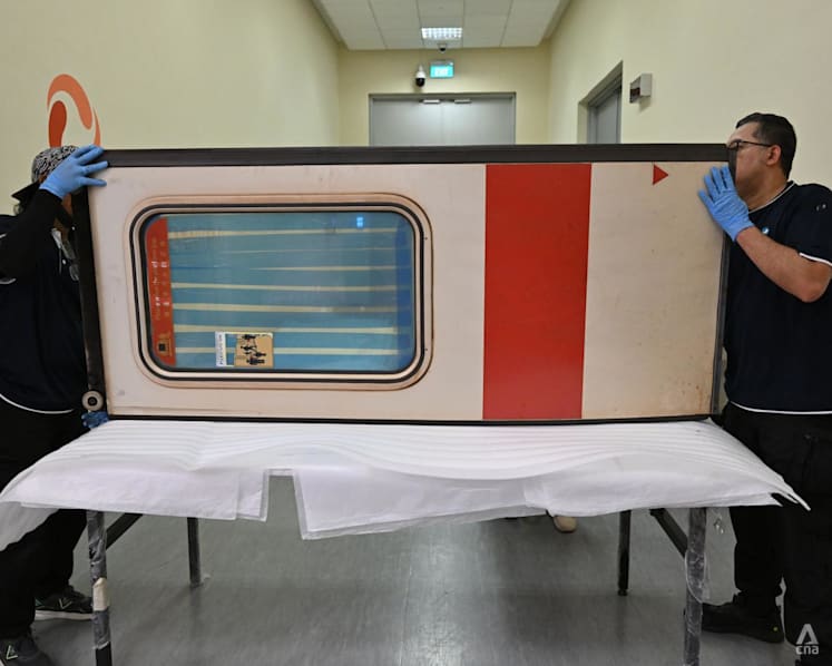 Doors, seats and map displays from 1990s MRT train to be preserved by National Museum