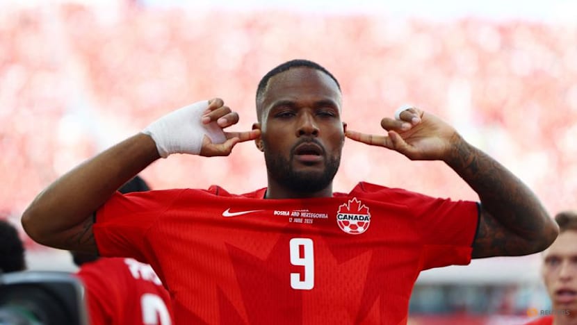 Canada's Larin salvages 1-1 draw against Bosnia in Group B opener