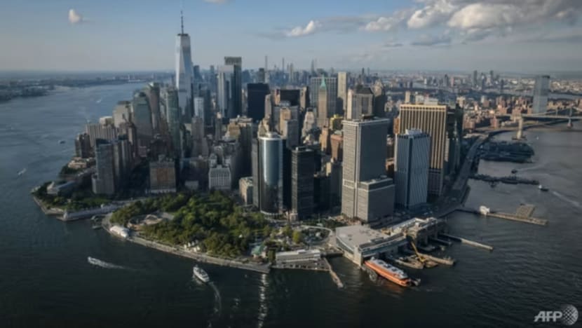 New York City is sinking under the massive weight of its skyscrapers New York City is sinking under the massive weight of its skyscrapers