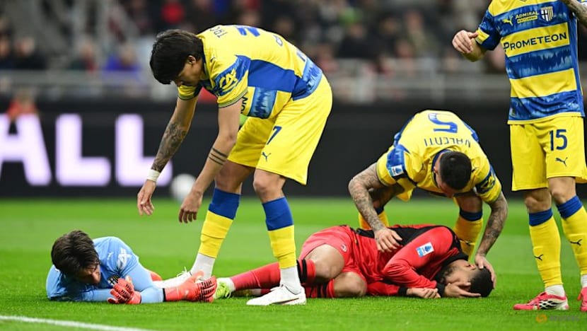 AC Milan's Loftus-Cheek to undergo surgery after jaw fracture - report