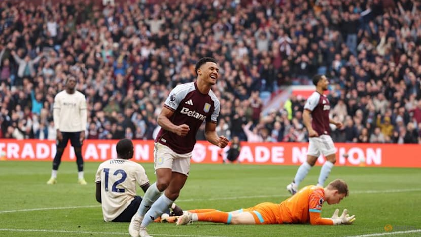 Bowen demands fight as West Ham's survival battle deepens