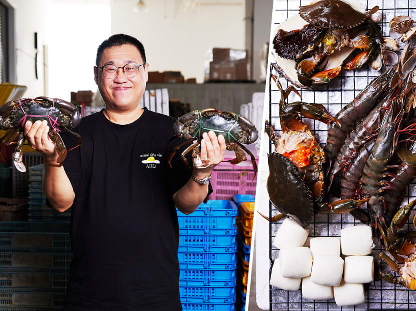 Melvin Chew, who runs a braised duck rice stall, is the founder of popular Facebook group Hawkers United - Dabao 2020. Melvin Chew, who runs a braised duck rice stall, is the founder of popular Facebook group Hawkers United - Dabao 2020.