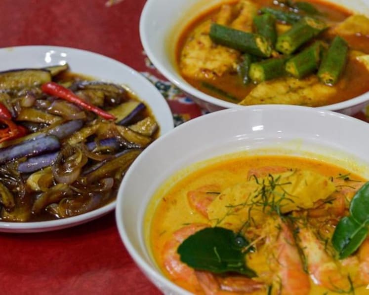 Melaka's Peranakan chefs spill secrets on what keeps tourists coming 