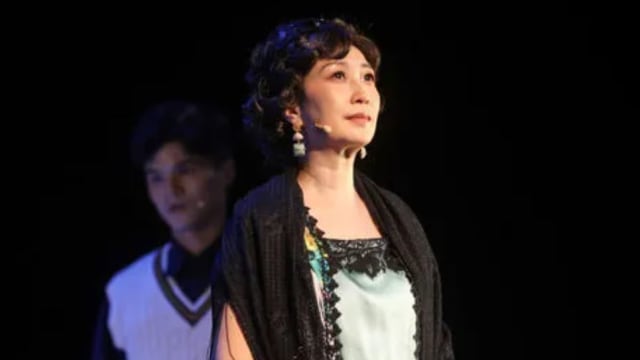 为舞台剧首露面　黄嘉千临时宣布不受访