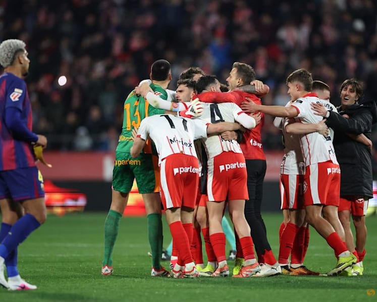 Barcelona stunned by Girona 2-1 to leave Real Madrid top of LaLiga