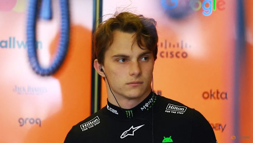 Piastri puzzled by 'mystery' lack of speed as Norris takes pole