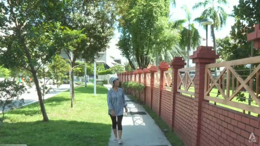 Cleaning up lapses: Private estate residents look out for issues as part of NEA programme Cleaning up lapses: Private estate residents look out for issues as part of NEA programme