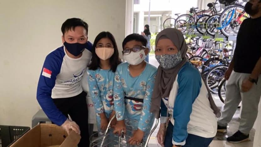 Budget 2021: Volunteers set up pop-up grocery booths in housing estates in a bid to prevent food wastage