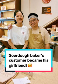 Ian was not just cultivating his yeast starter as a home-based sourdough baker — he also impressed his customer Jingwen so much that those feelings grew into a relationship! The couple now run their own cafe selling everything sourdough ❤️ #8dayseatcafe #8dayseat #cafes #sourdough #bread #tiktoksg #fyp #singapore 