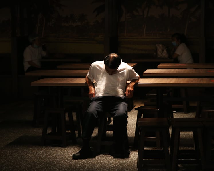Covid-19: S'poreans, PRs put on involuntary no-pay leave or had salary cut now eligible for Support Grant