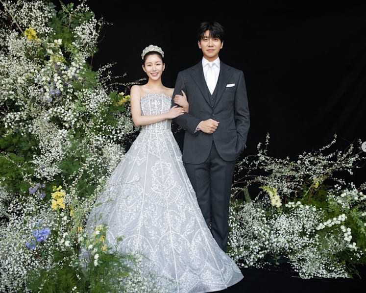 South Korean stars Lee Seung-gi and Lee Da-in marry in lavish hotel wedding ceremony in Seoul