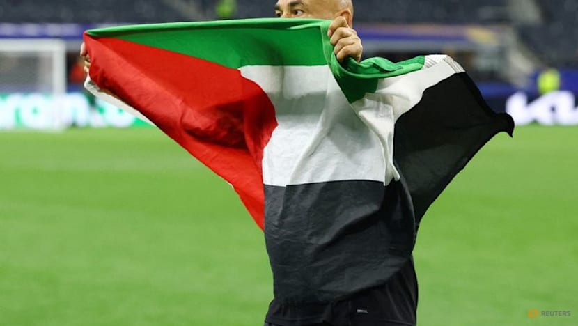 Egypt coach’s Palestine appeal thrusts World Cup back into political spotlight