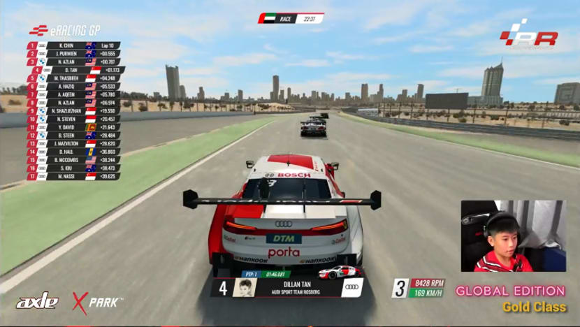 Kanak-kanak S'pura menang perlumbaan Grand Prix e-Racing