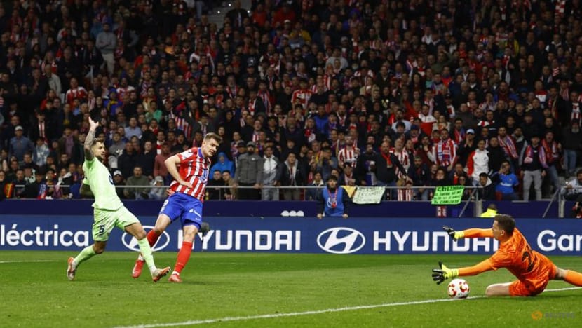 Barcelona beat Atletico to set up cup final against Real Madrid