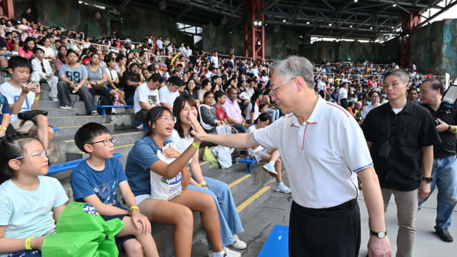 【GE2025】告别蔡厝港转战榜鹅 颜金勇感谢居民多年支持