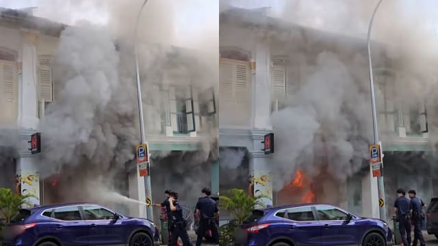 小印度水疗中心发生大火 数名警员尝试灭火
