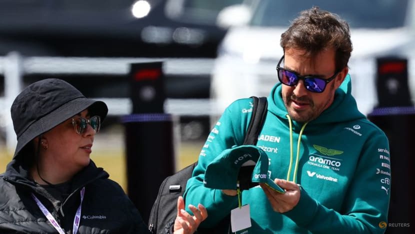 McLarens fastest in third practice at Suzuka