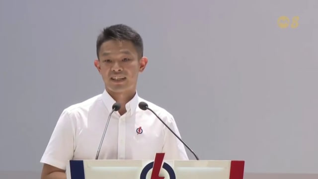 【GE2025】行动党中央商业企区举行群众大会 黄总理和惹兰勿刹集选区团队发表演讲
