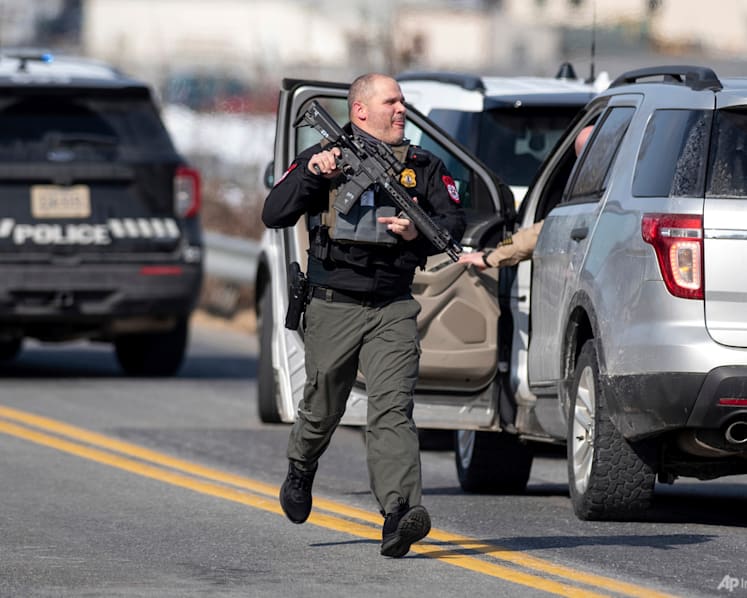 2 Virginia college officers killed in shooting; suspect in custody