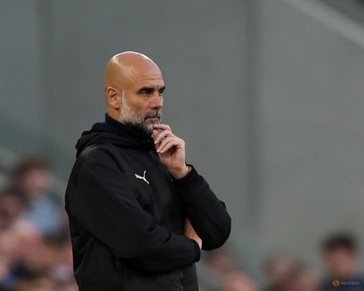 Title race slips from City's grasp as Guardiola concedes control