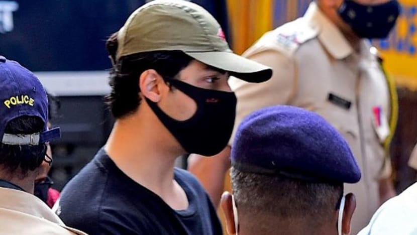 Keselamatan anak Shah Rukh Khan dalam penjara diperketat