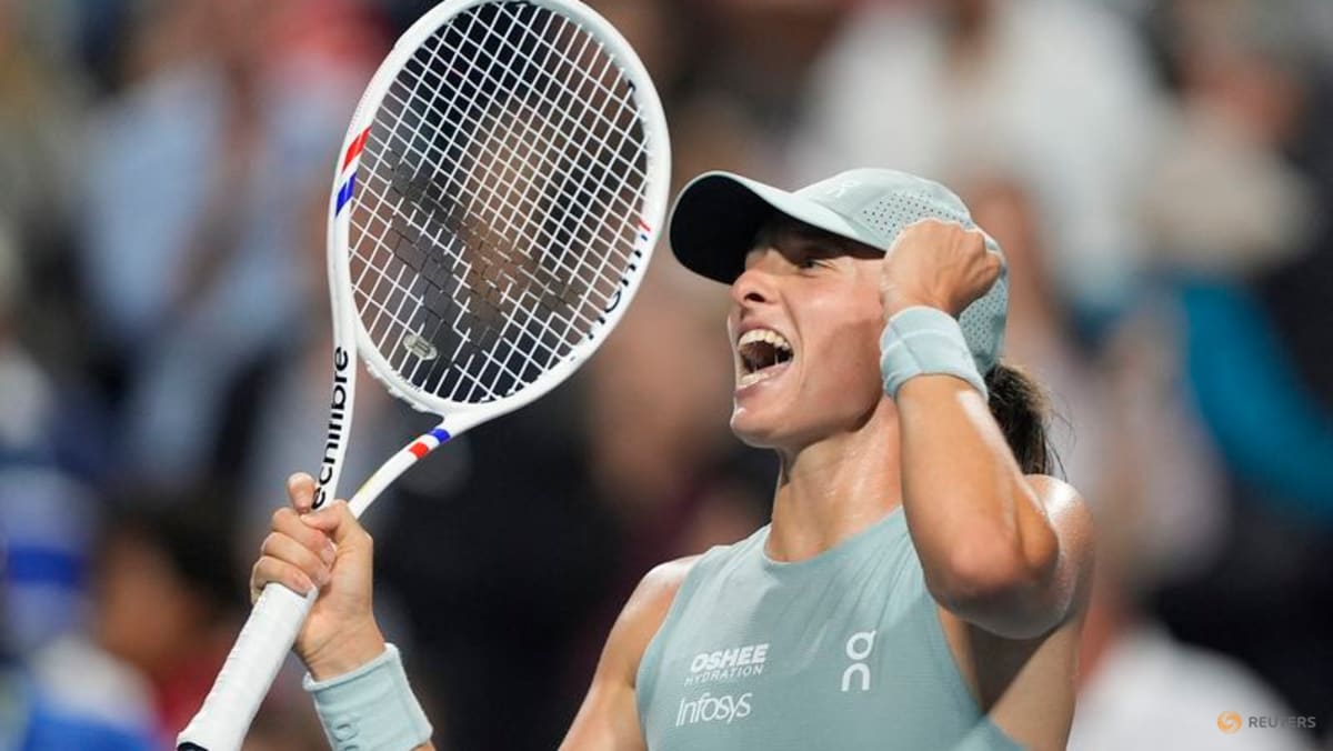 Swiatek reaches her first final of season at Canadian Open