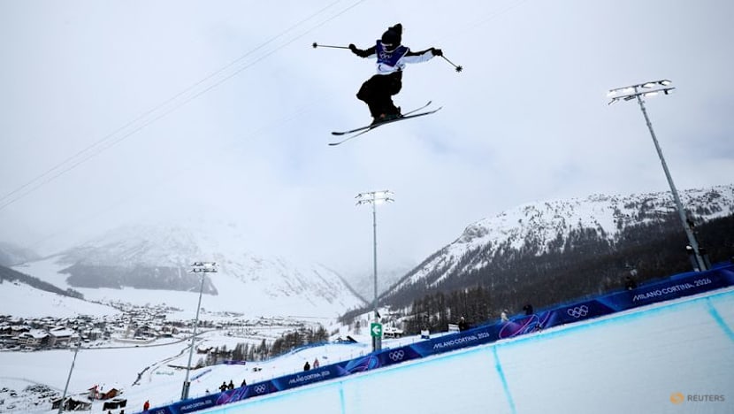 Freestyle-World champion Melville Ives crashes out of halfpipe qualifiers